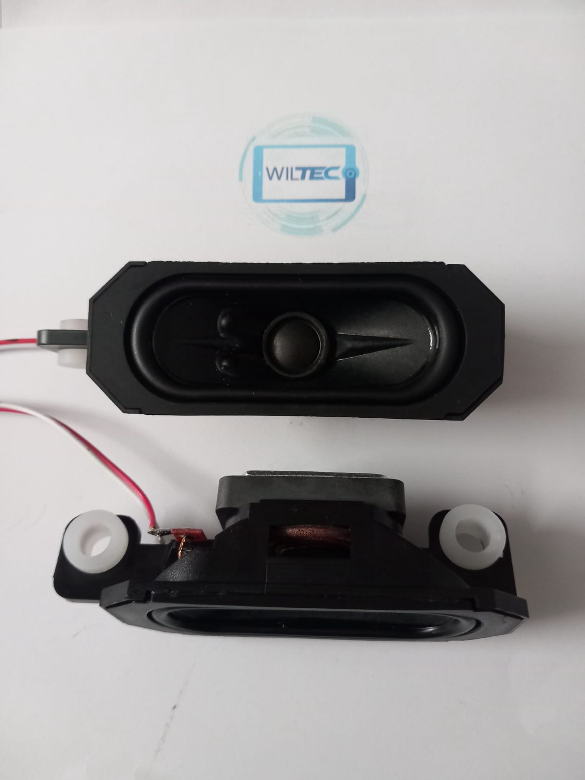 Speakers TV Hisense 40A4N